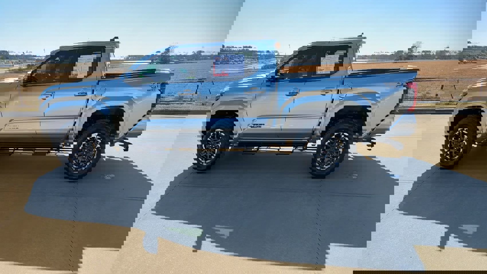 Used 2024 Toyota Tacoma TRD Sport image 6