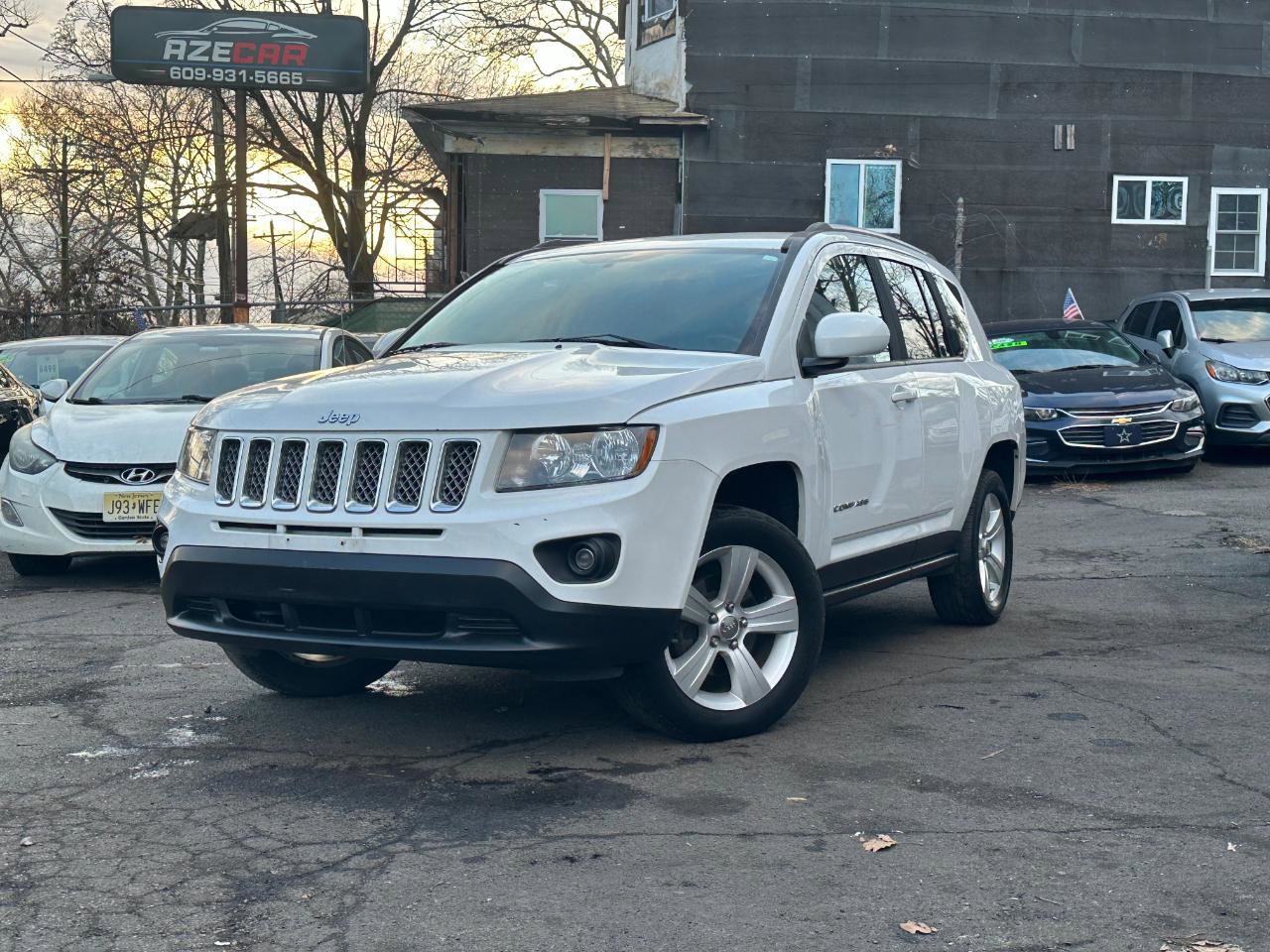 Used 2016 Jeep Compass Latitude image 3