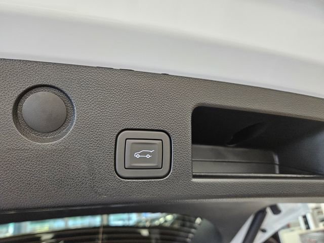 New 2026 GMC Terrain Elevation w/ Elevation Premium Package image 12