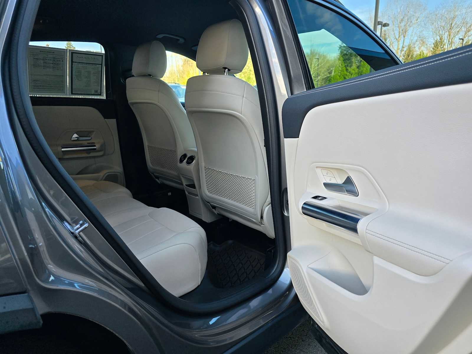 Used 2021 Mercedes-Benz GLA 250 GLA 250 image 15