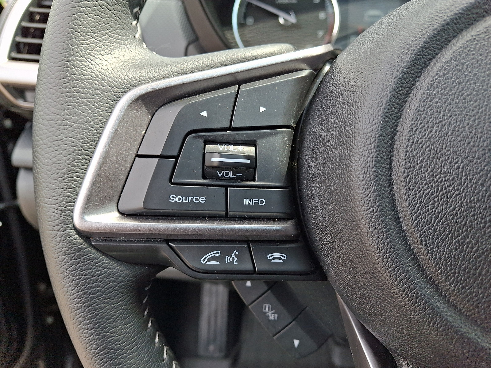 Used 2021 Subaru Forester Touring AWD/4WD image 21