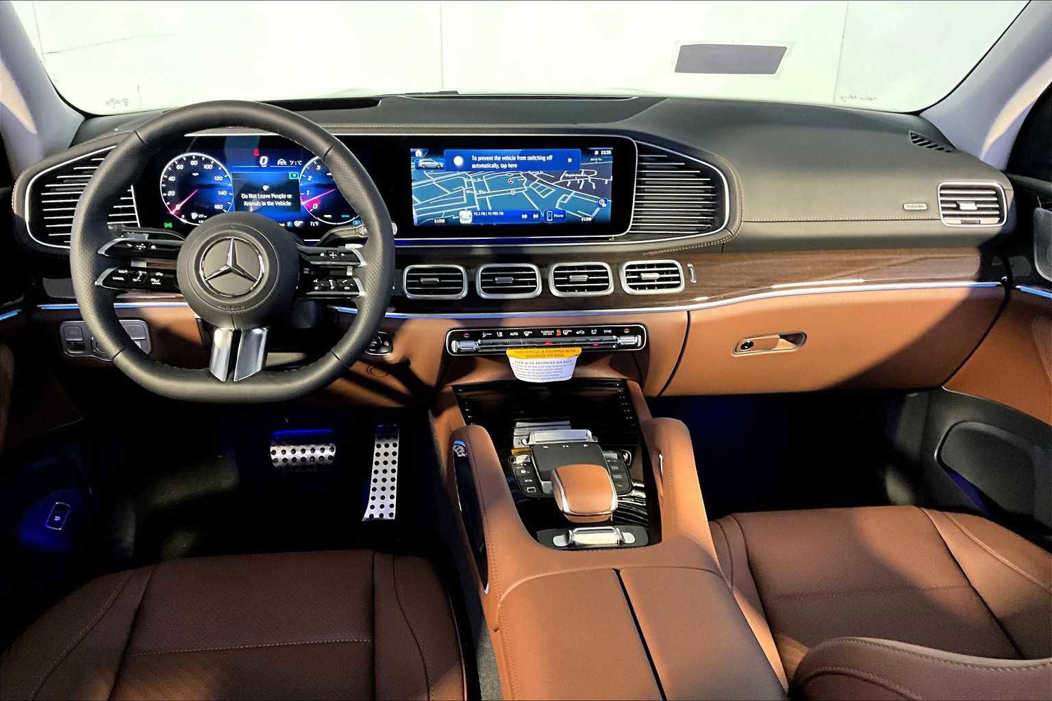 New 2026 Mercedes-Benz GLS 450 4MATIC image 7
