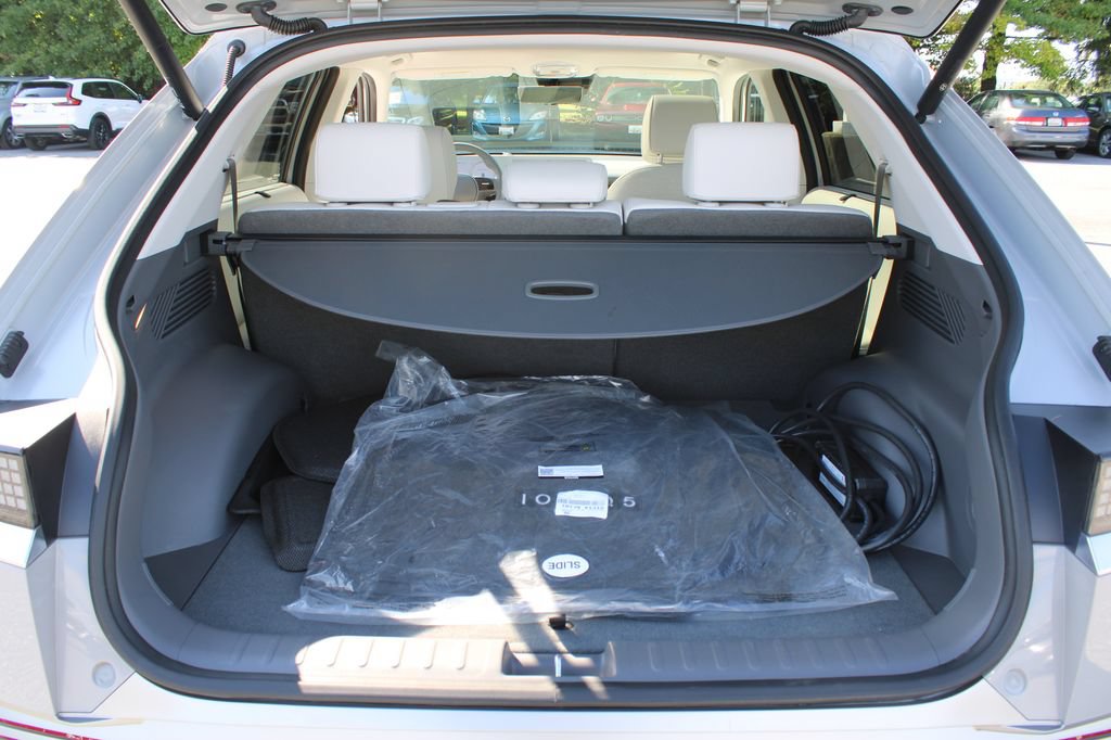 Used 2024 Hyundai Ioniq 5 Limited AWD/4WD image 31