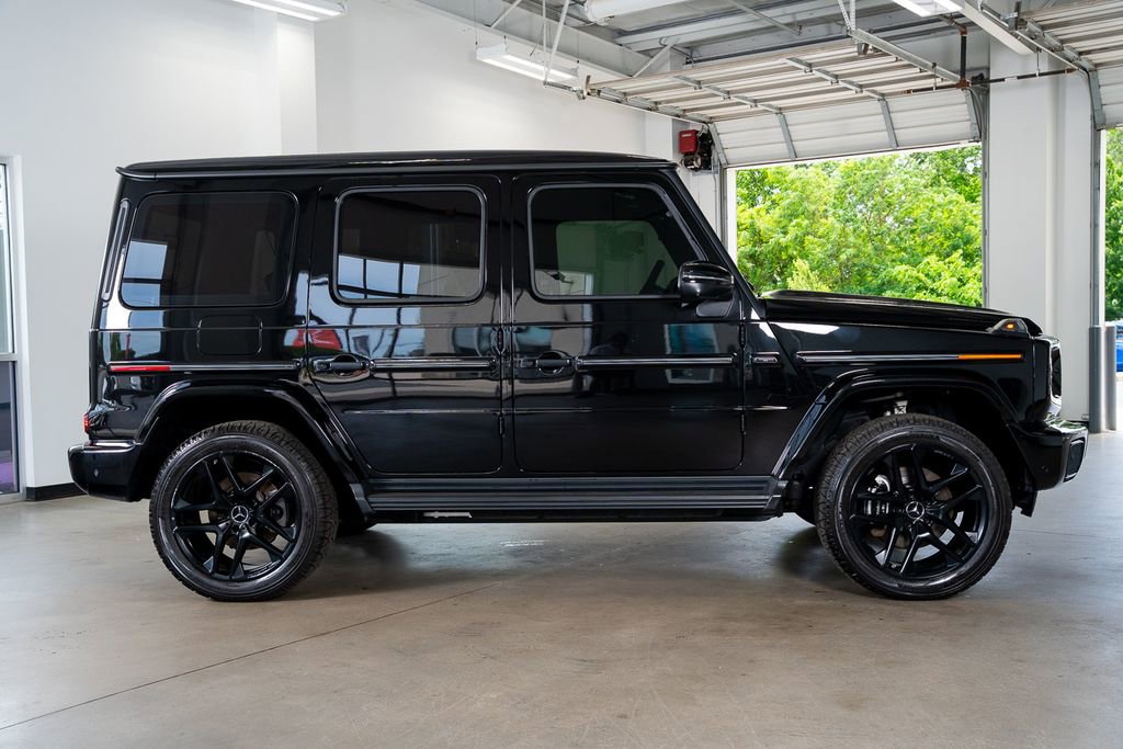 Used 2025 Mercedes-Benz G 580 w/ EQ Technology image 11