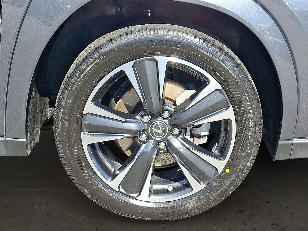 Used 2023 Lexus UX 250h AWD w/ Accessory Package (Z2) image 9