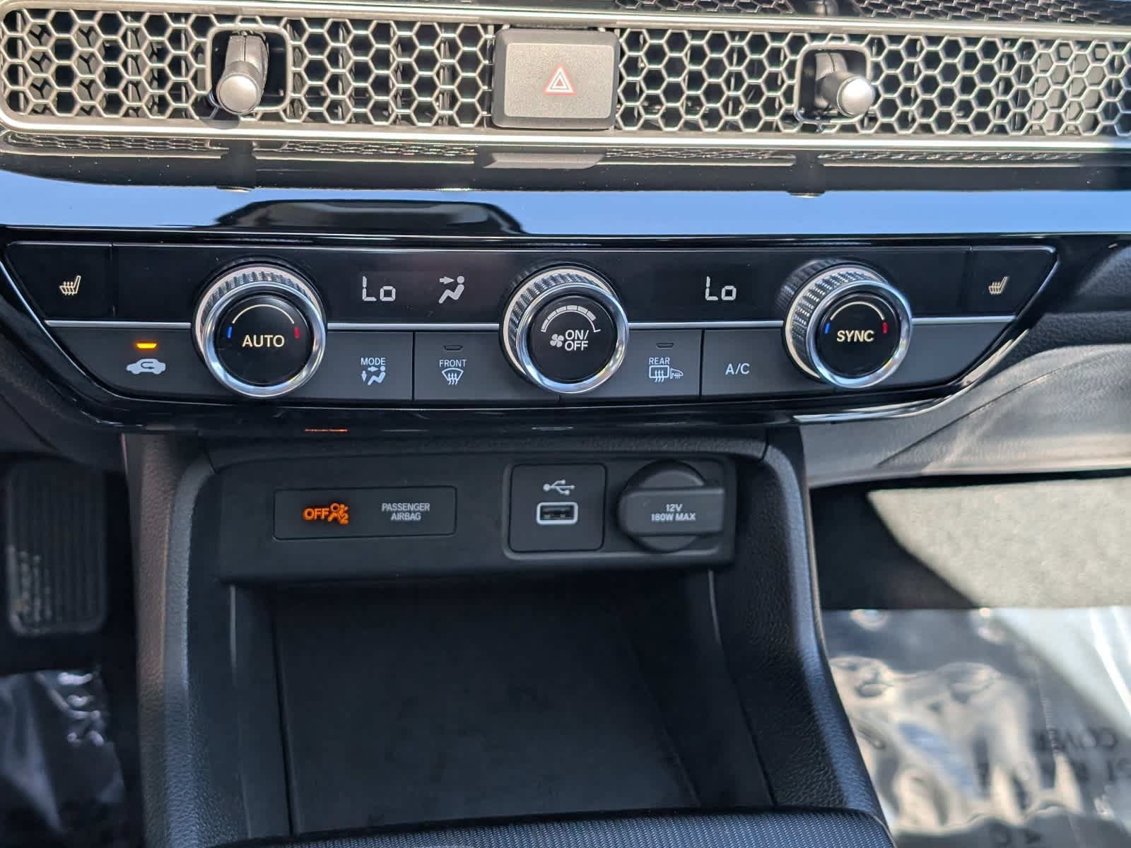 Certified 2024 Honda Civic EX-L image 27