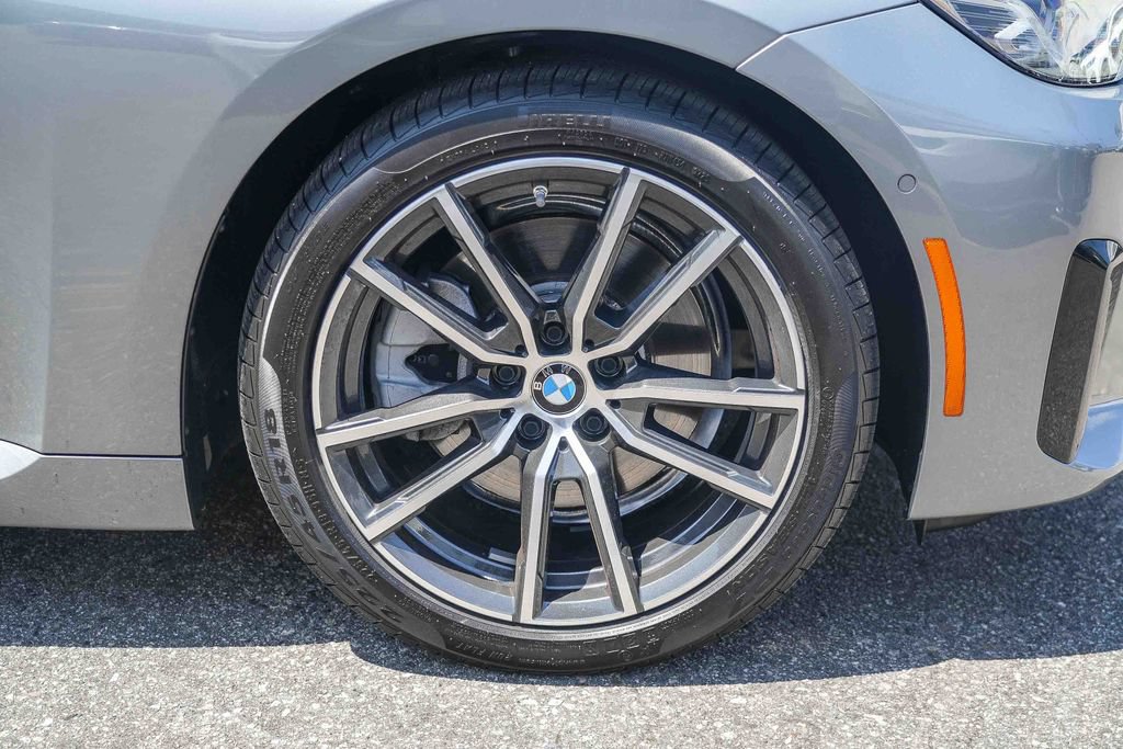 Used 2025 BMW 230i Coupe RWD image 10