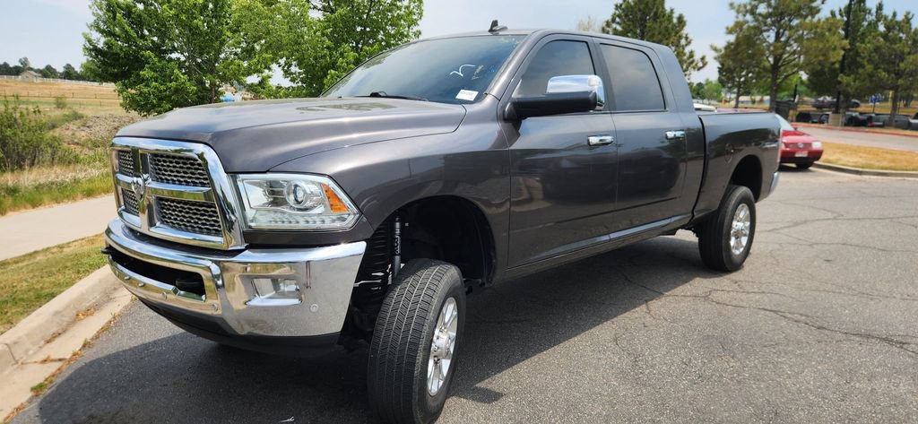 Used 2017 RAM 2500 Laramie w/ Convenience Group AWD/4WD image 2