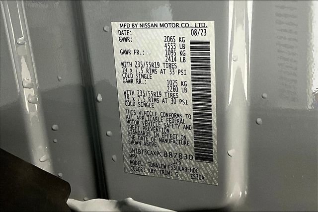 Used 2023 Nissan Rogue SL w/ SL Premium Package image 32