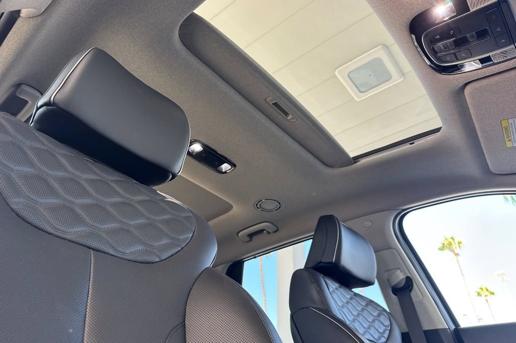Used 2021 Hyundai Palisade Limited FWD image 21
