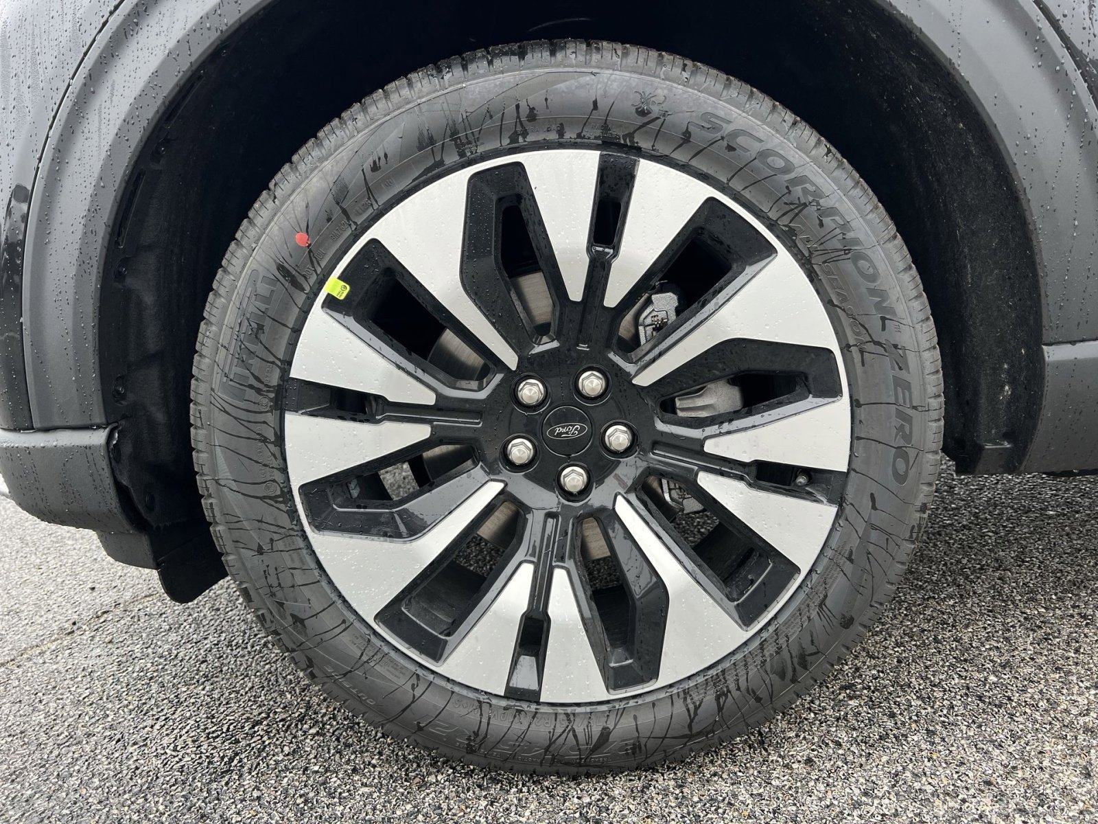 New 2026 Ford Explorer Platinum AWD/4WD image 12