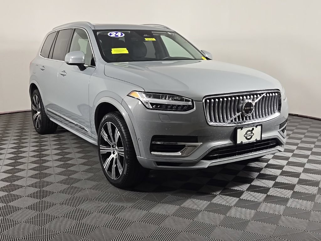 Certified 2024 Volvo XC90 T8 Plus w/ Protection Package Premier AWD/4WD image 2