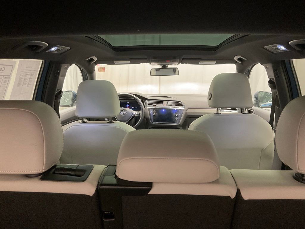 Used 2019 Volkswagen Tiguan SEL R-Line image 28