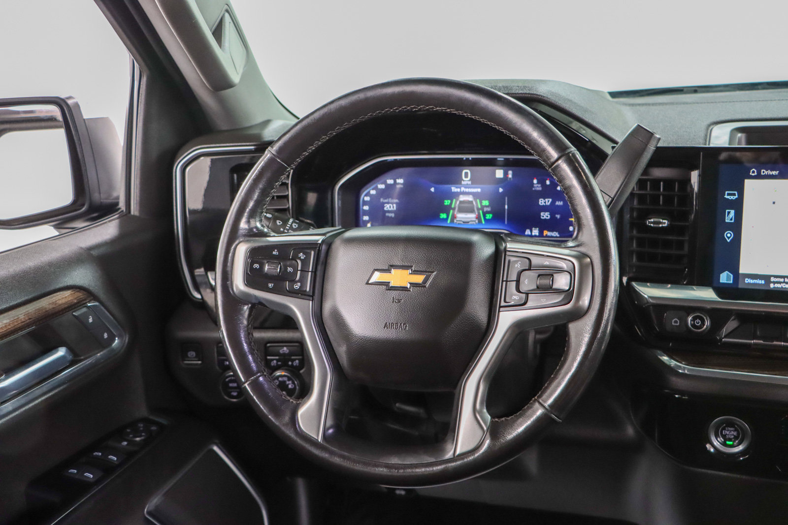 Used 2022 Chevrolet Silverado 1500 LT image 12