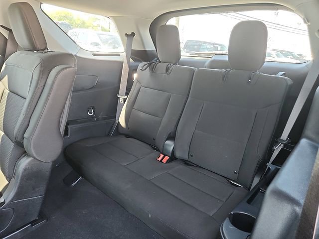 Certified 2023 Ford Explorer XLT AWD/4WD image 7