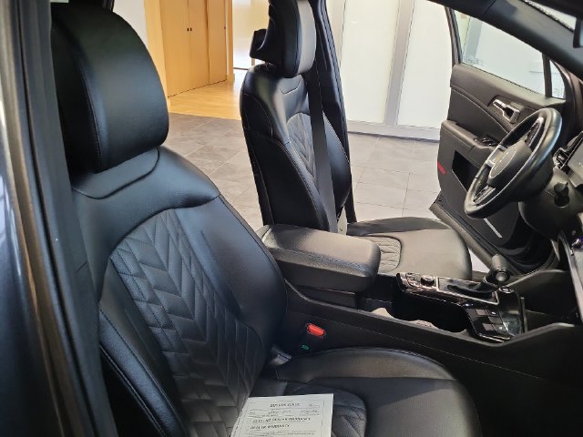 Certified 2023 Kia Sportage X-Line w/ X-Line Premium Package AWD/4WD image 17