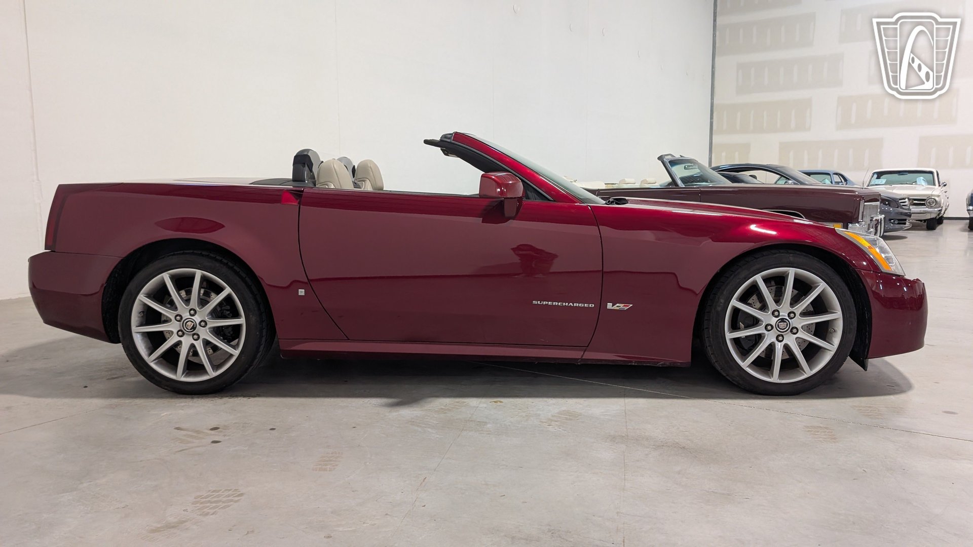 Used 2006 Cadillac XLR V RWD image 18