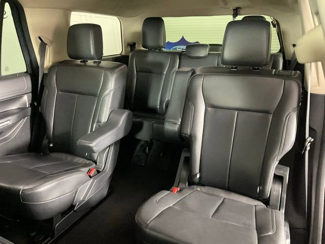 Certified 2024 Ford Expedition XLT image 16