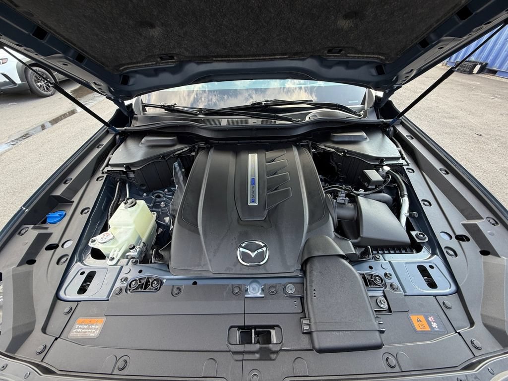 Used 2025 MAZDA CX-70 Plug-In Hybrid w/ Premium Plus AWD/4WD image 23