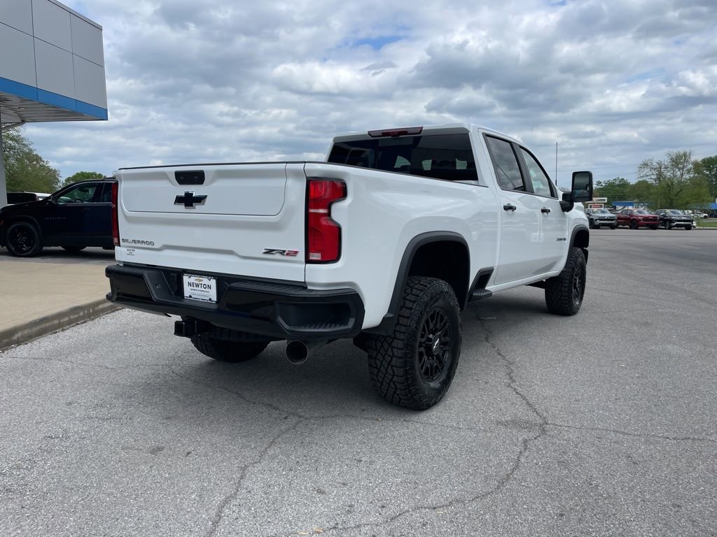 New 2026 Chevrolet Silverado 2500 ZR2 AWD/4WD image 52
