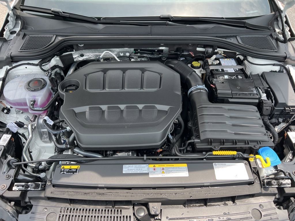 New 2025 Volkswagen GTI SE image 11