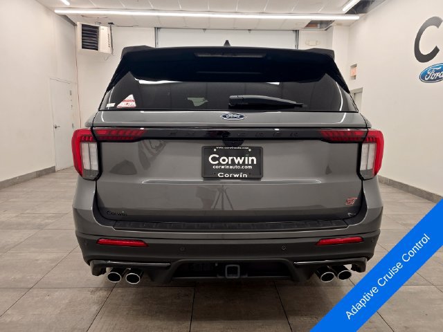 New 2026 Ford Explorer ST RWD image 4