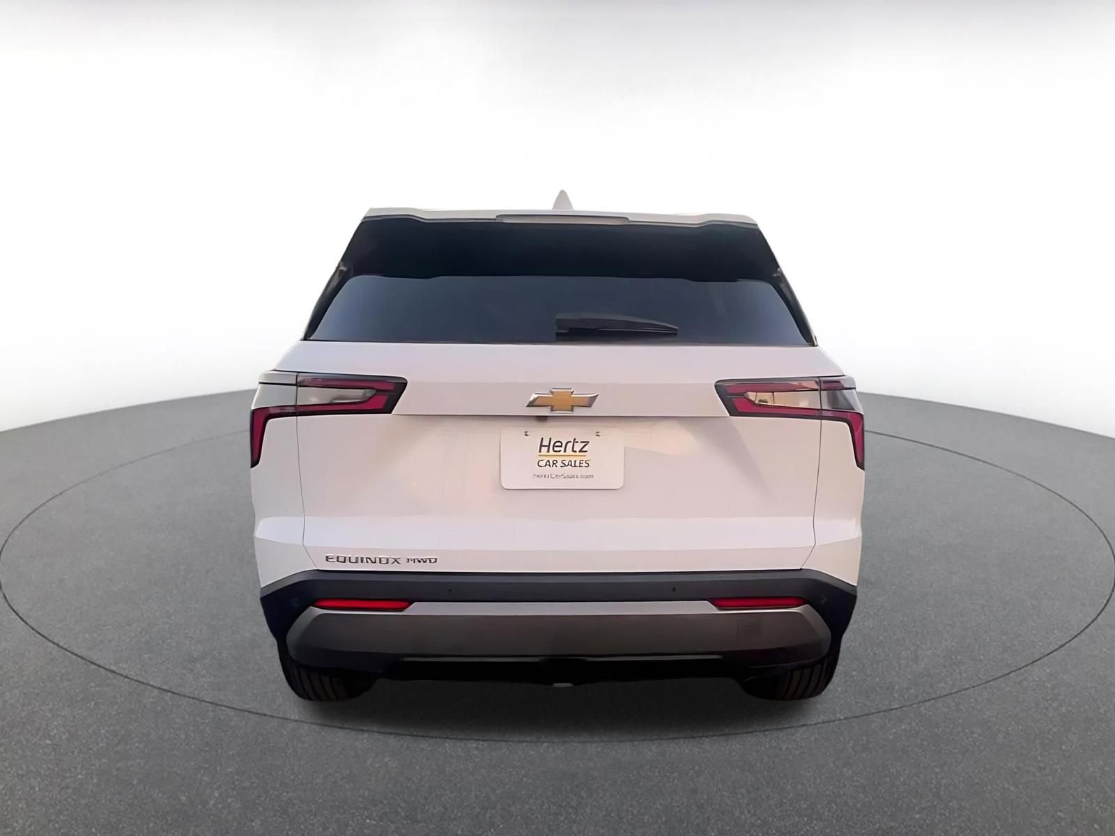 Used 2025 Chevrolet Equinox LT image 12
