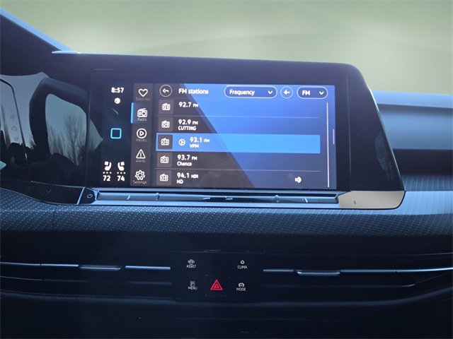 Used 2023 Volkswagen Golf R image 28