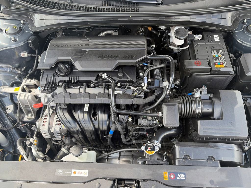Used 2024 Hyundai Elantra SEL FWD image 22