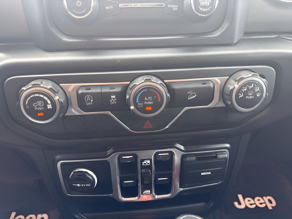 Used 2019 Jeep Wrangler Unlimited Sport S AWD/4WD image 10