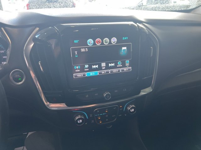 Used 2019 Chevrolet Traverse LT image 11