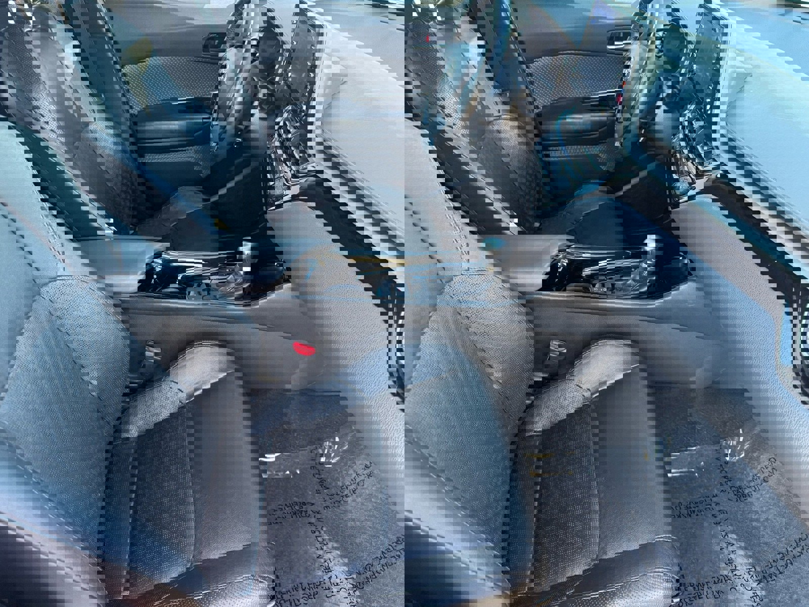 Used 2020 Toyota C-HR Limited image 31