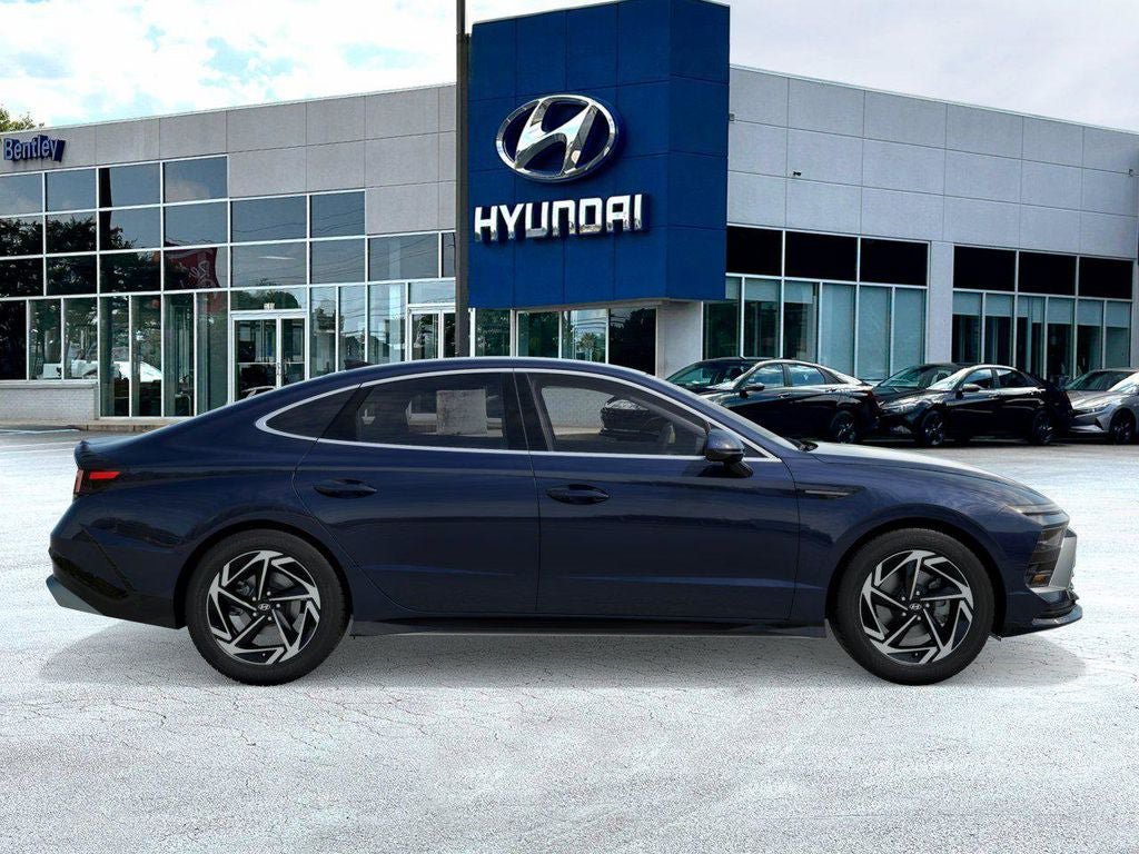 New 2026 Hyundai Sonata SEL FWD image 9