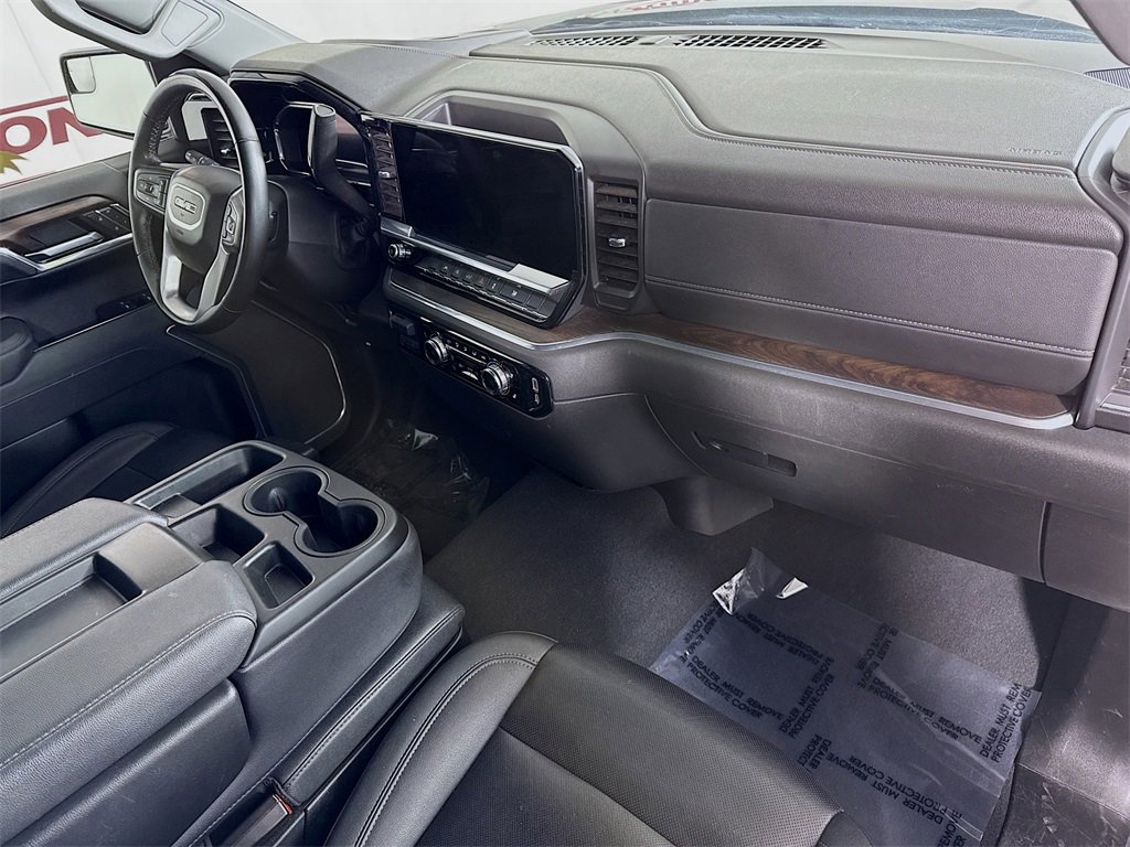 Used 2025 GMC Sierra 1500 SLT image 31