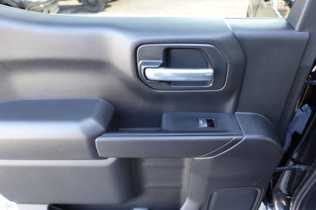 Used 2023 GMC Sierra 1500 Pro w/ Graphite Edition image 16