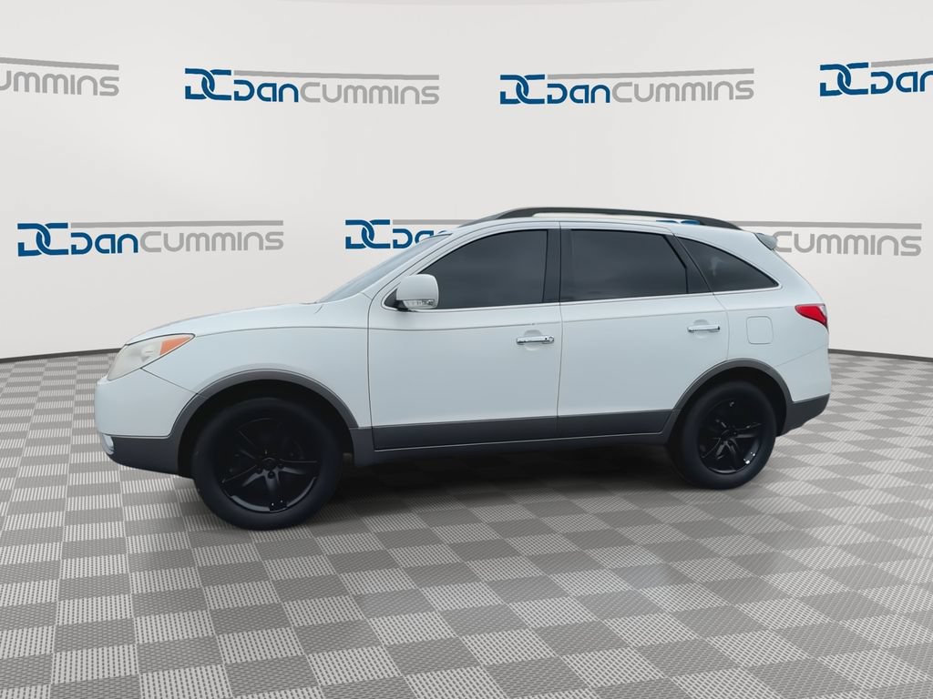 Used 2010 Hyundai Veracruz Limited w/ Rear Seat Entertainment Pkg 4 FWD image 5