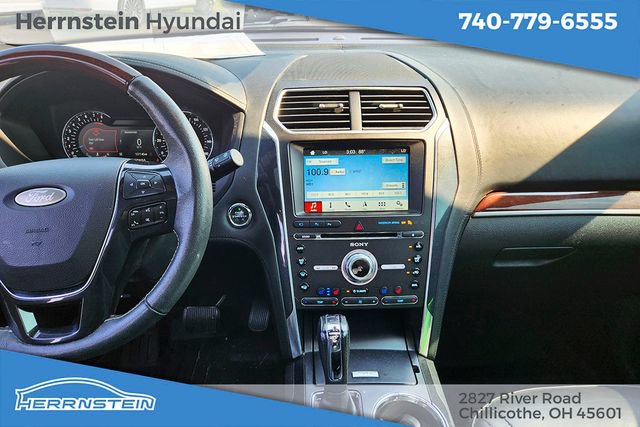Used 2018 Ford Explorer Platinum AWD/4WD image 9