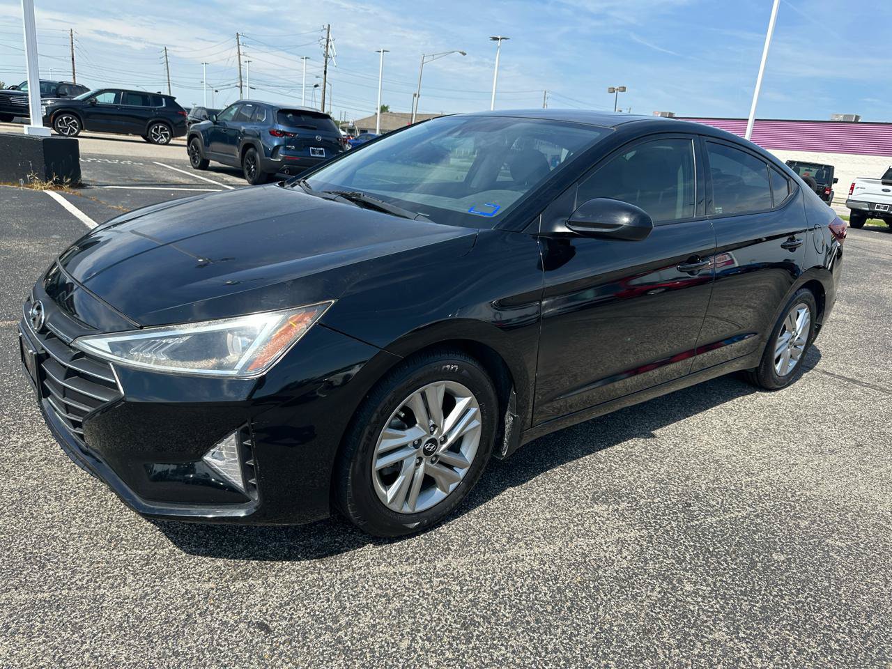 Used 2020 Hyundai Elantra Value Edition w/ Winter Weather Package FWD image 6