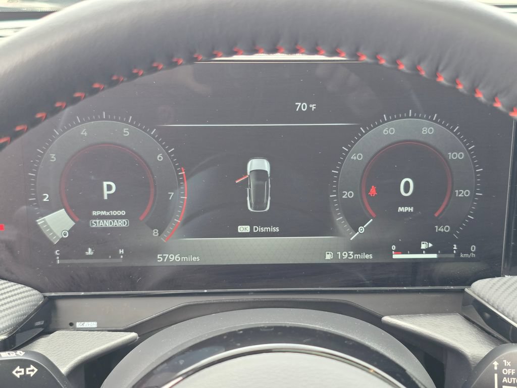 Used 2025 Nissan Kicks SR w/ SR Premium Package FWD image 7