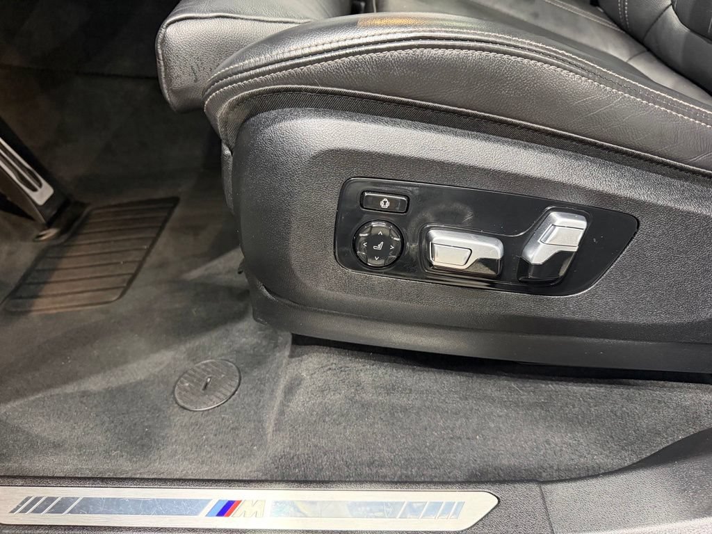 Used 2021 BMW X5 xDrive40i w/ M Sport Package AWD/4WD image 49