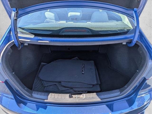 Used 2017 Hyundai Elantra SE image 6