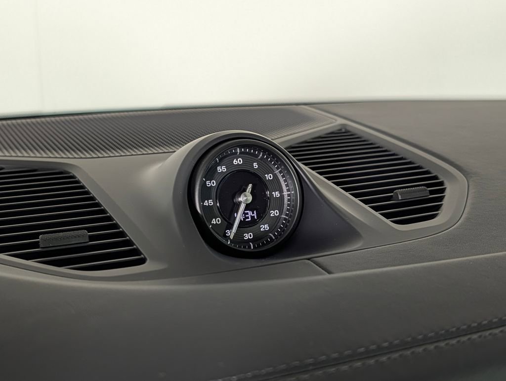 New 2026 Porsche Cayenne Coupe image 31