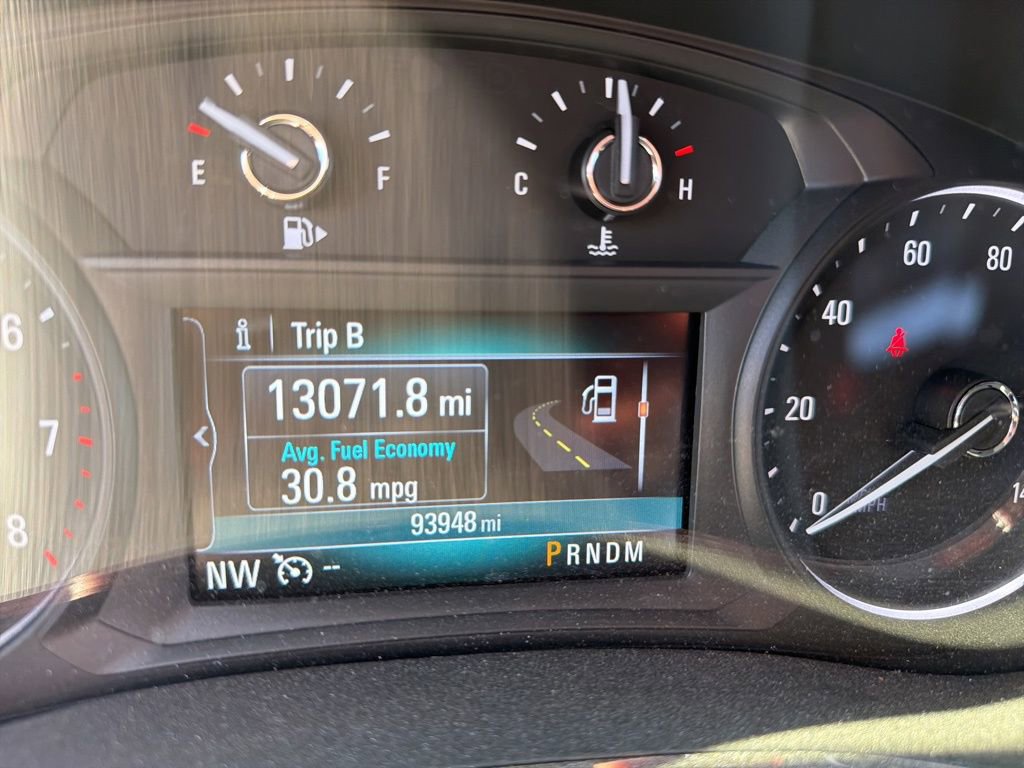 Used 2018 Buick Encore Sport Touring image 7