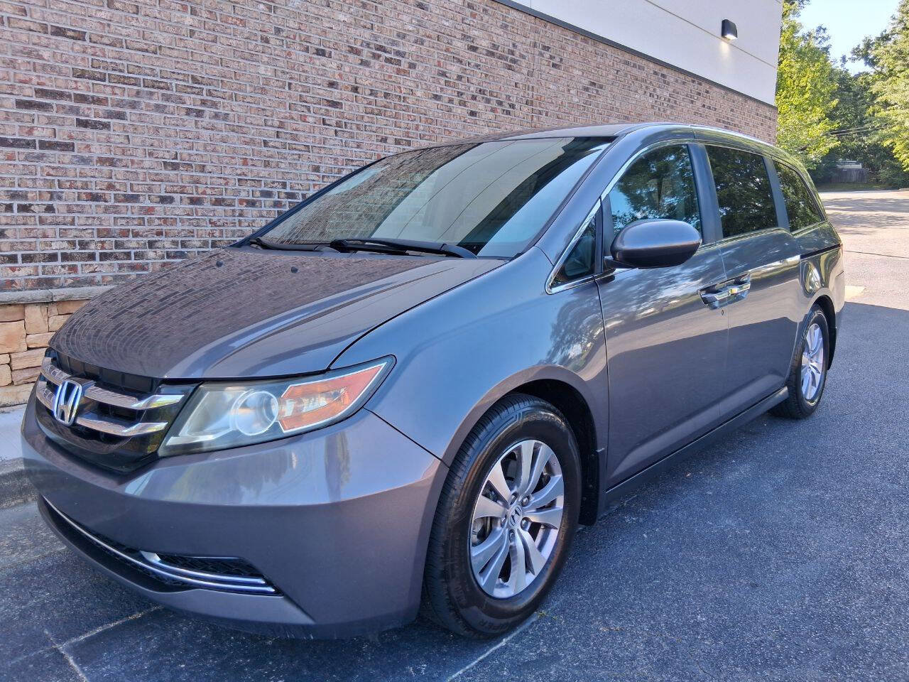 Used 2015 Honda Odyssey EX image 1
