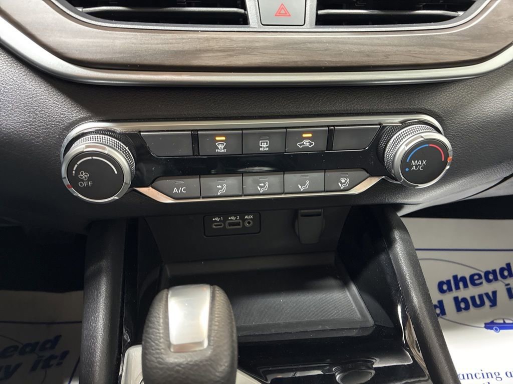 Used 2024 Nissan Altima 2.5 SV image 15