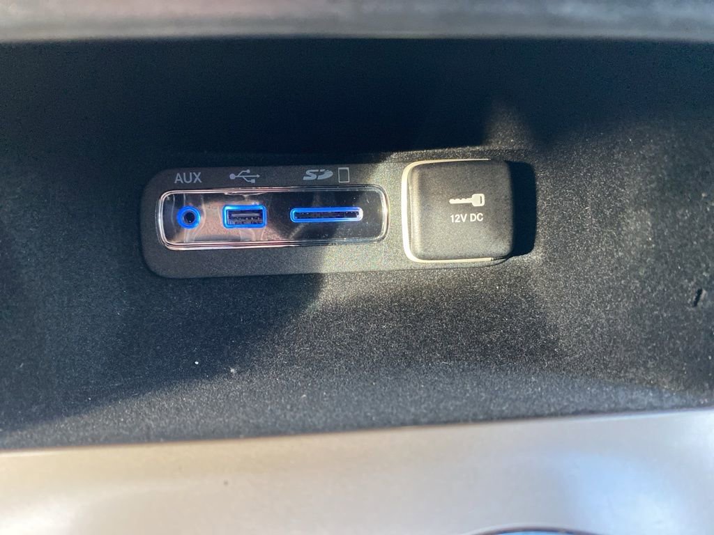 Certified 2016 Jeep Grand Cherokee Laredo w/ Quick Order Package 23E image 31