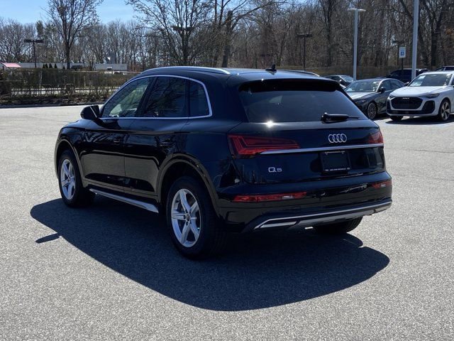 Used 2023 Audi Q5 2.0T Premium w/ Convenience Package AWD/4WD image 7
