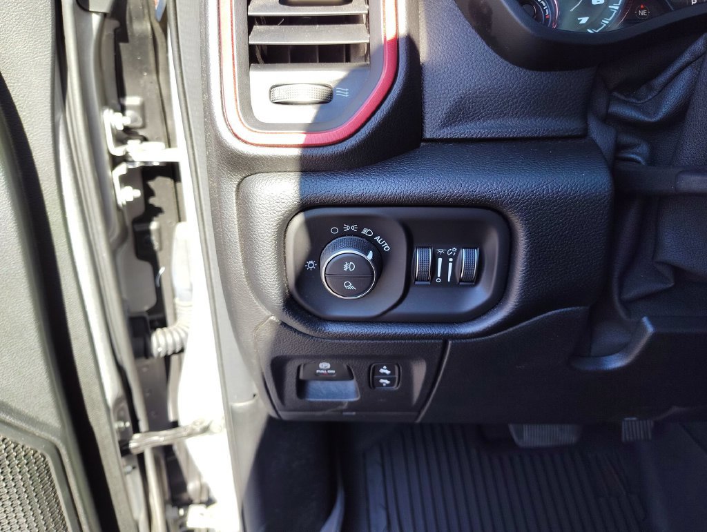 Used 2019 RAM 1500 Rebel w/ Rebel Level 2 Equipment Group AWD/4WD image 19