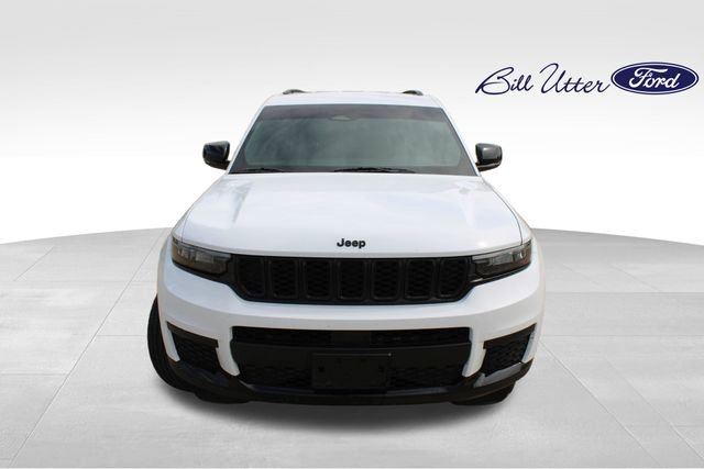Used 2024 Jeep Grand Cherokee L Laredo AWD/4WD image 2