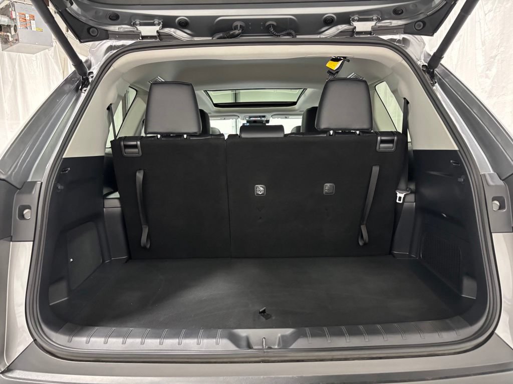 Used 2026 Toyota Grand Highlander AWD image 54